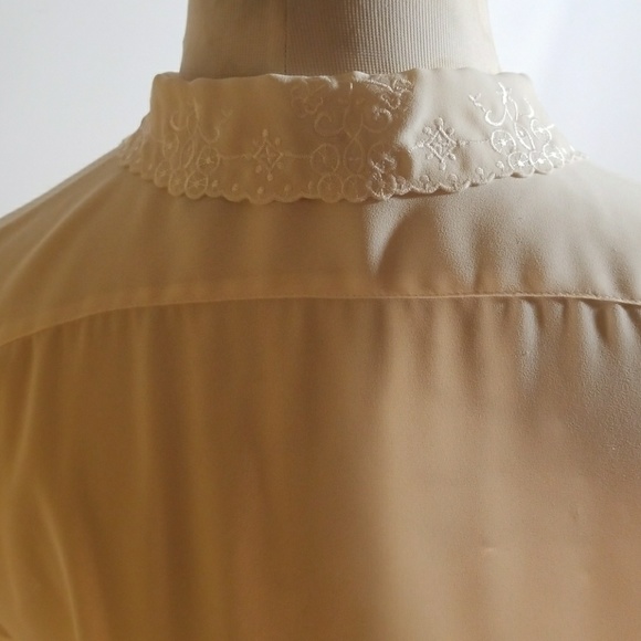 Cream Embroidered Long Sleeve Blouse - Picture 5 of 7